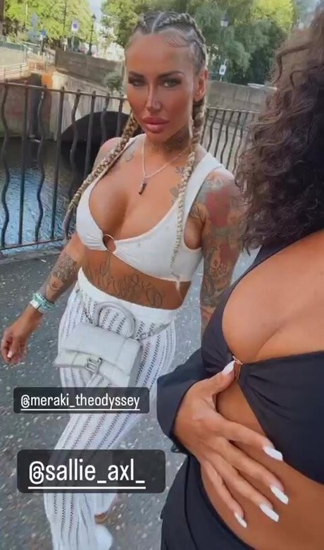 Marlie Lewis model porn photo