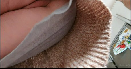 axelstone06 star top archive