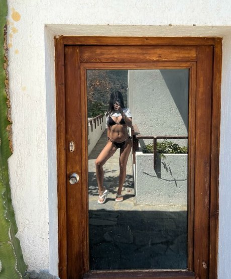 busty solo onlyfans hot naked pictures