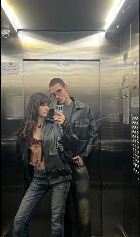 Zeynep Kurubacak pornstar hot img