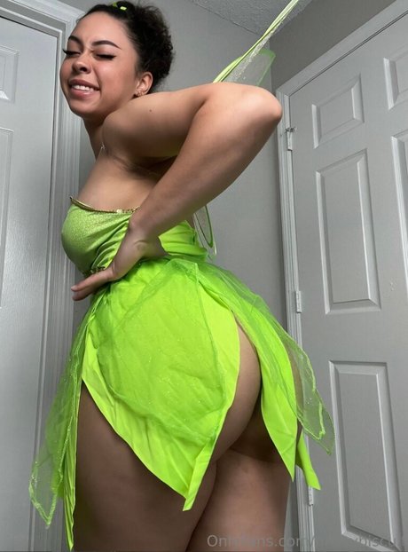 Arielle Tara top model img