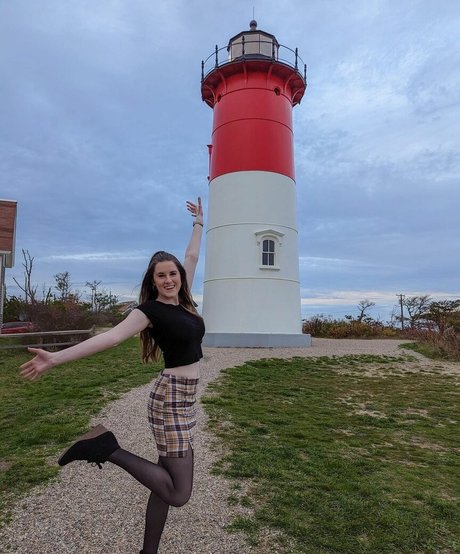 Local TV Presenters naked actress images