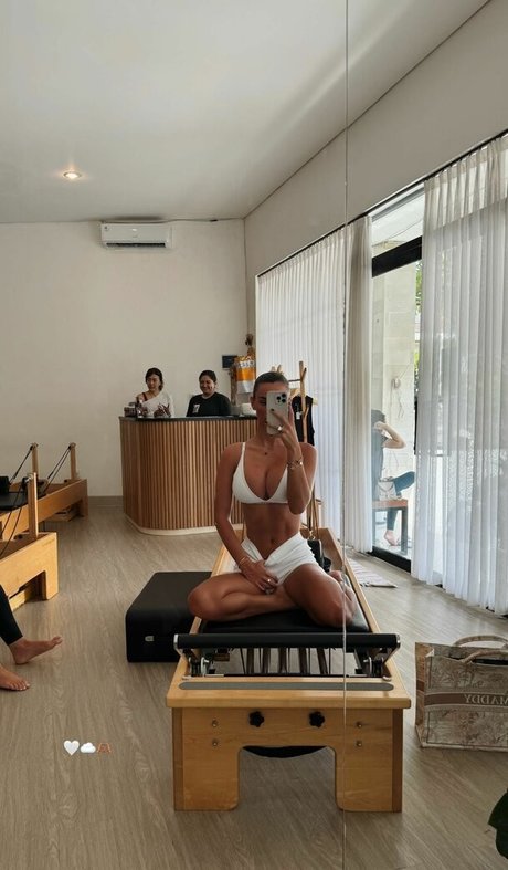 Maddy Cheary pornstar hot image