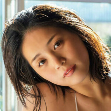 Miyabi Yamaoka star hot photo