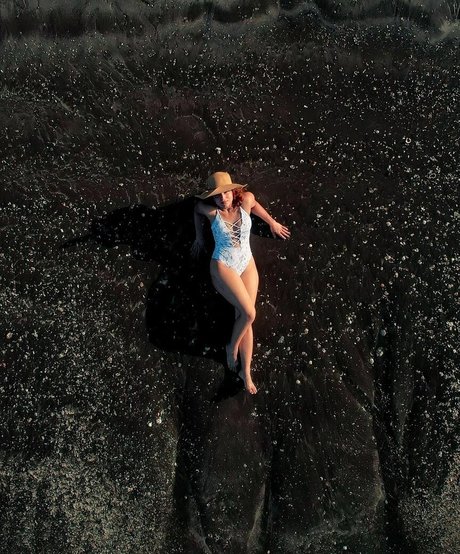 Tanya Chaudhari pornstar perfect pics