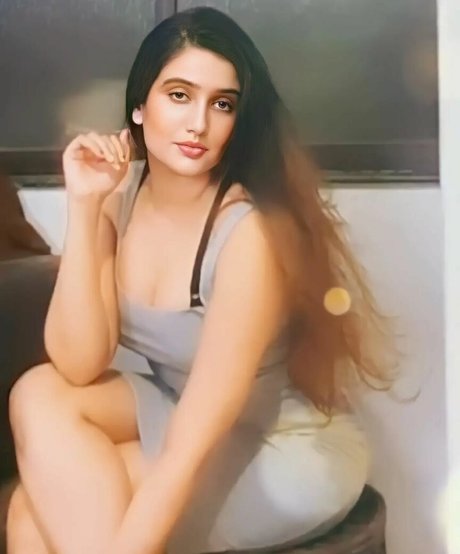 big tits brunette onlyfans best pic