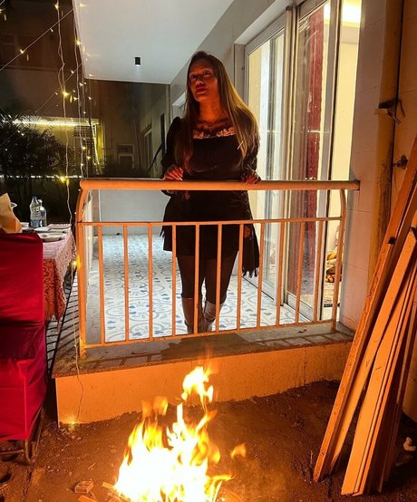 Akanksha Jain perfect actress pictures