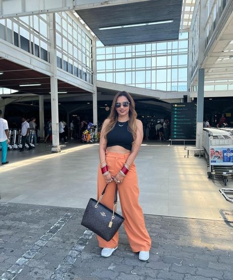 Akanksha Jain xxx pornstar pic