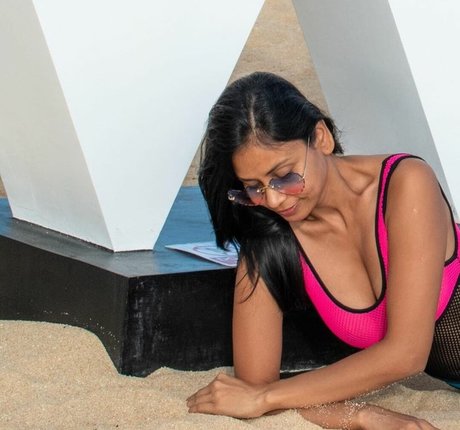 chicks with dicks onlyfans art porn picture