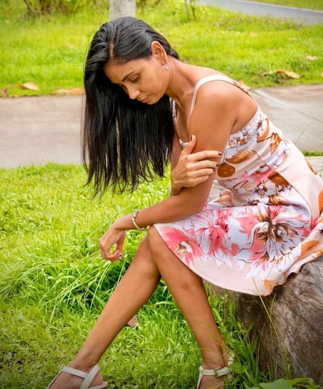 Shivani free pornstar pic