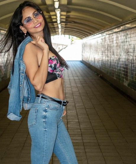 thick latina milf onlyfans free images