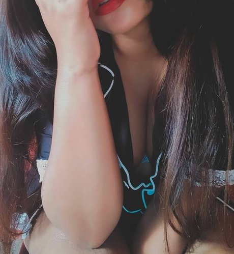 Maya Diba star exclusive img