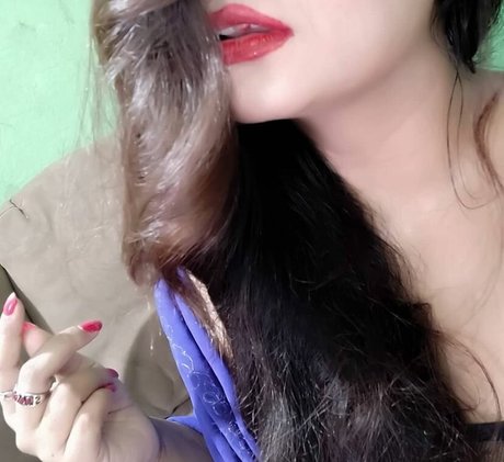 Maya Diba model xxx photos