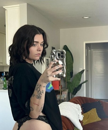 blowjob brunette onlyfans art porn image