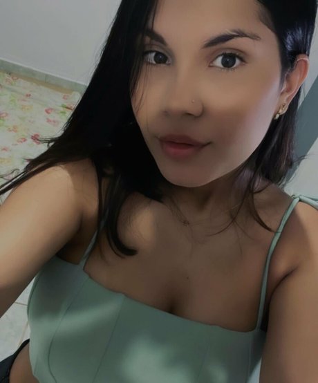 heyjheni pornstar exclusive img