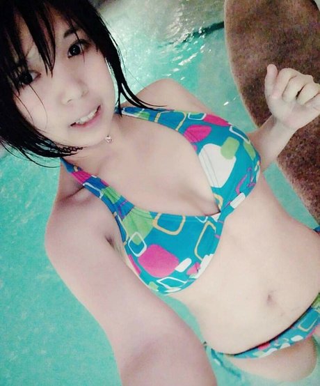 AkemiMikaido naked actress pics