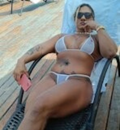 Esther Exhib model pornographic image