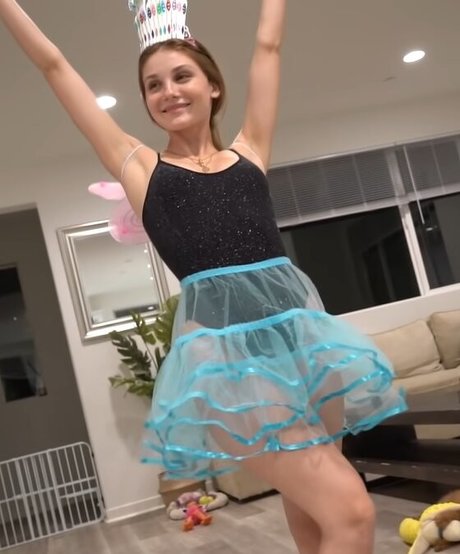 Shawna Della Ricca naked star picture