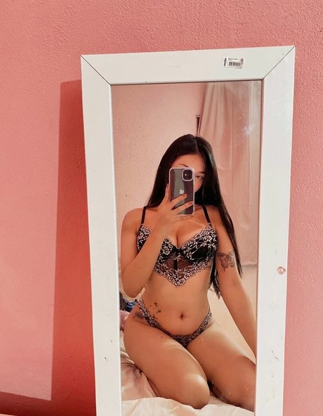 Ananda Rodrigues sex model gallery