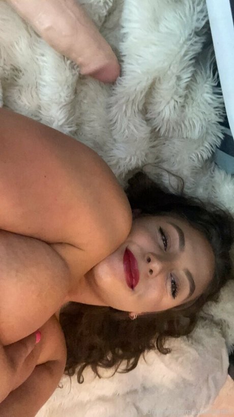 Juiciest Jade model picture