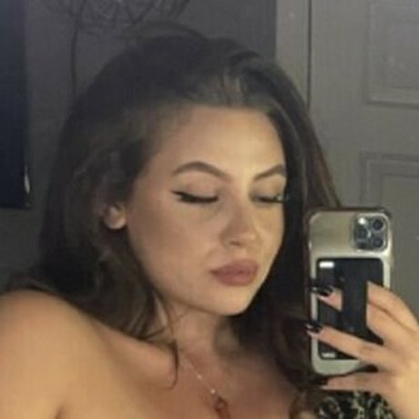 Juiciest Jade hot star archive