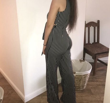 huge fake tits onlyfans sexy photo