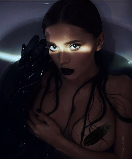 Ayakaomi pornstar xxx archive