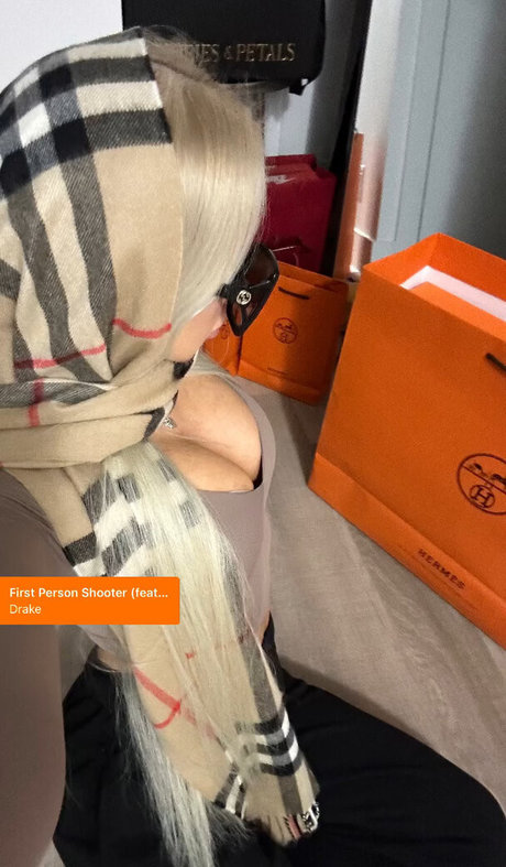 Monet Fisher pretty actress img