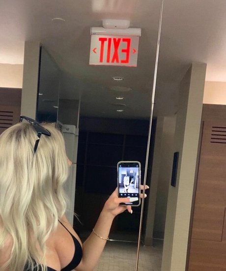 Monet Fisher naked pornstar img