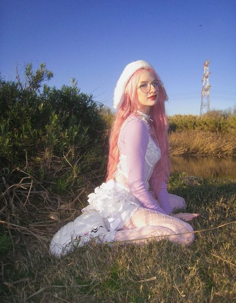 misspetitemay nudes star image