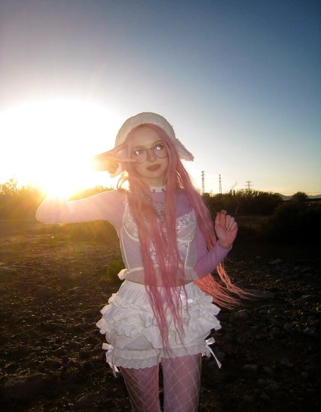 misspetitemay model sex pictures