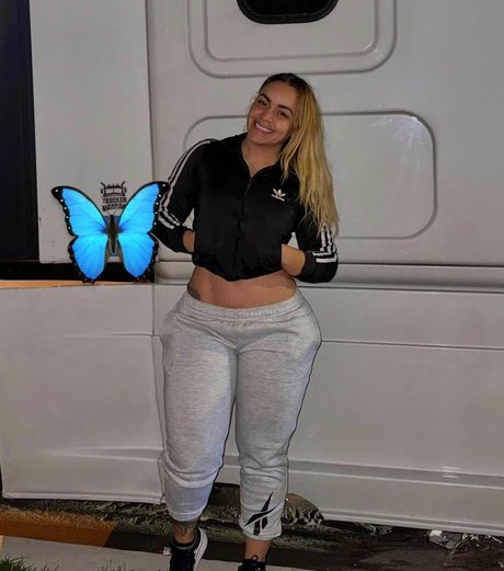 Adxfeels model art images