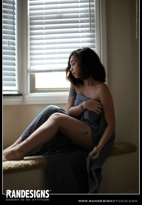 Kat TaylorSaydie model hot archive