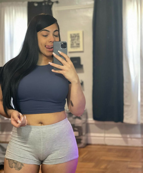 Kay Linx pornstar art gallery