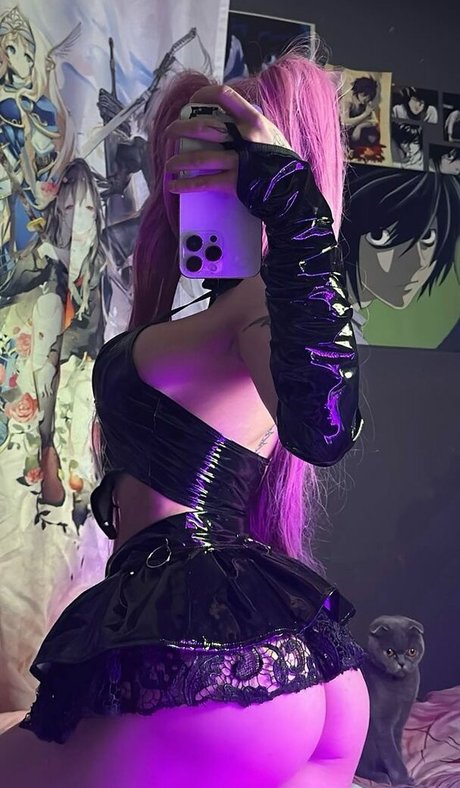 Yeahm8r Yamur Temiz_ star beautiful pics