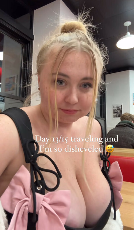 Niki Peacock high quality star pic