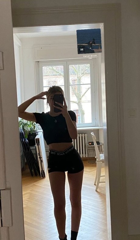 linemettler top model image