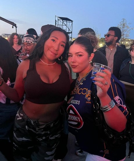 La irais model hd img