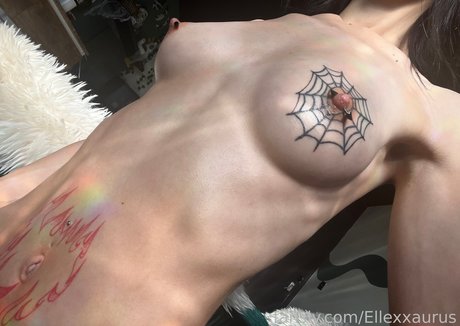 Ellexxaurus exclusive pornstar images