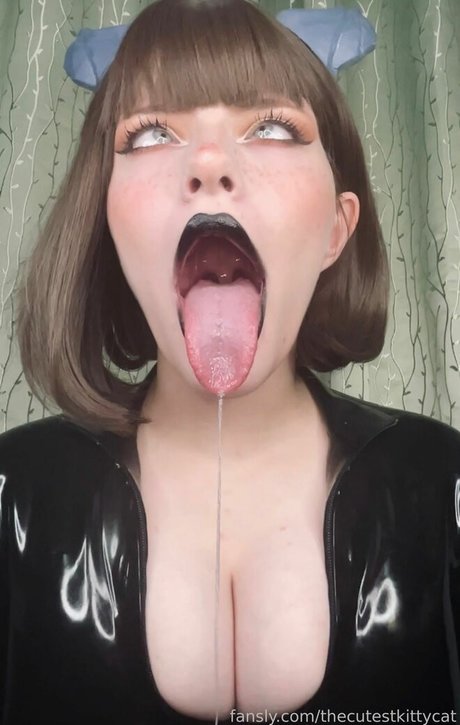 thick latina milf onlyfans hot sexy gallery