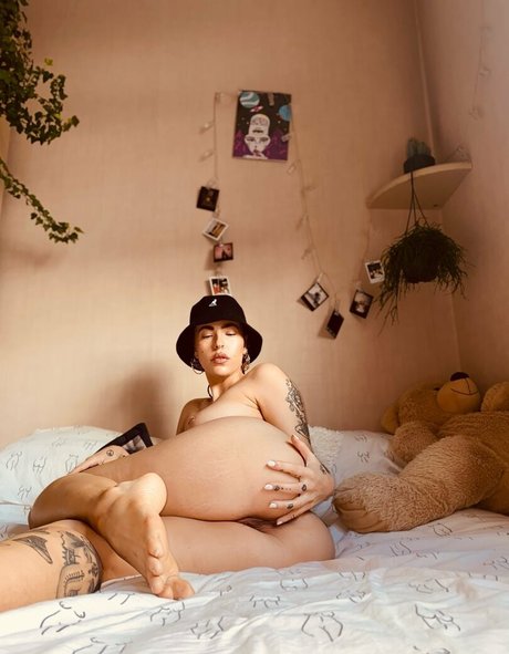 lucidbabyxo model beautiful img