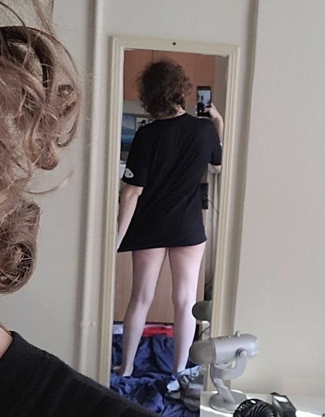 shemale cum in mouth onlyfans sexy images