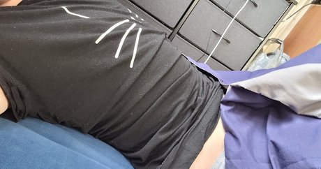 NicoKnut star nice gallery