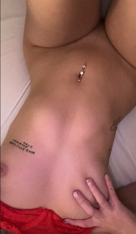 kinkyk model hot gallery