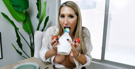 PervNana porn model photo