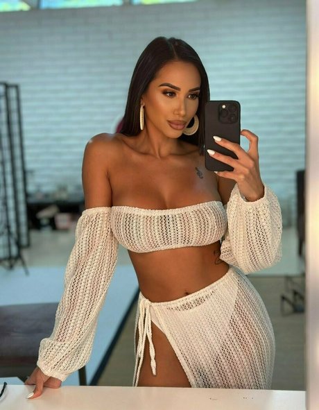 amberquinnofficial star pretty photo