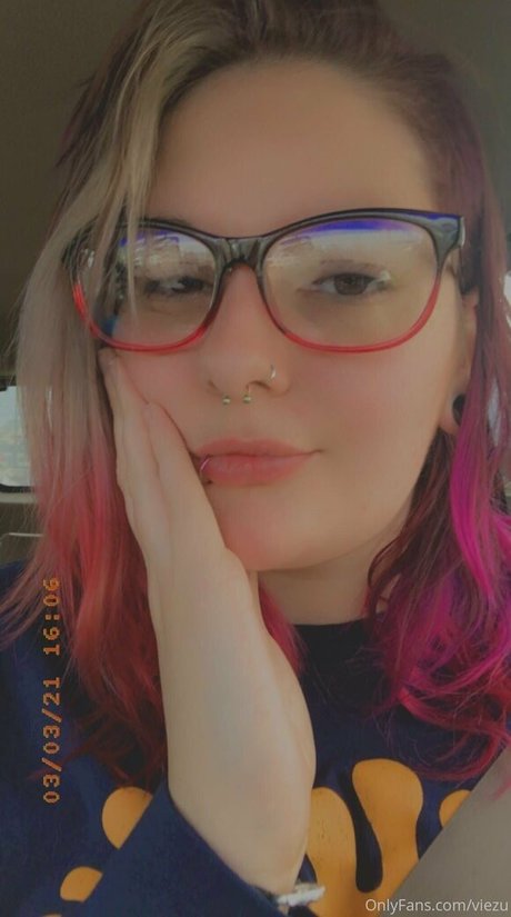 viezu pornstar naked pictures