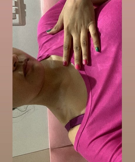 Desi Aurora high quality model photo