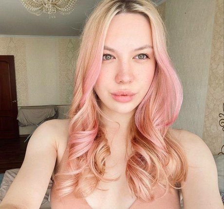 scarlettford star sexy image