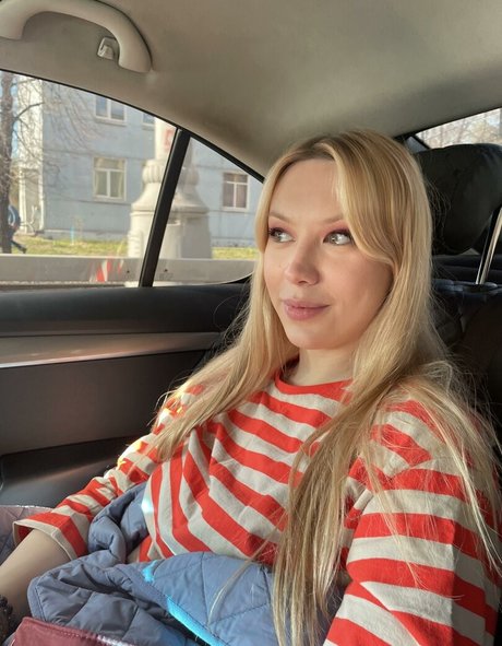 scarlettford nudes star picture